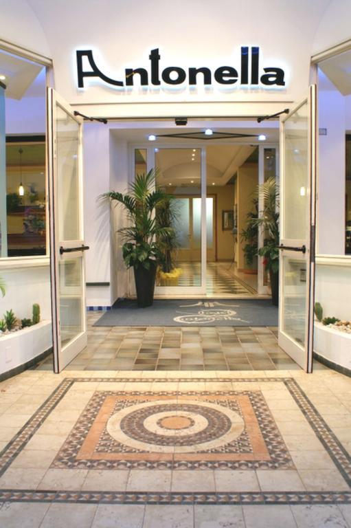 Hotel Antonella & Mael Gatteo a Mare Exterior photo